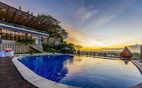 Luxotic Private Villa And Resort